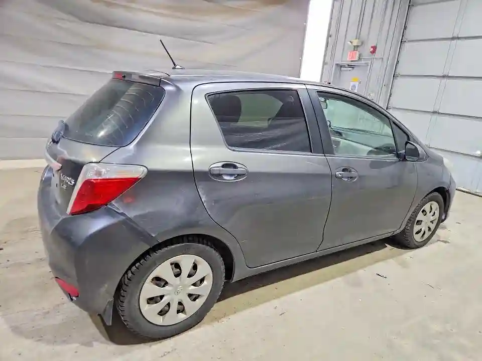 JTDKTUD36CD525671 2012 TOYOTA YARIS-2