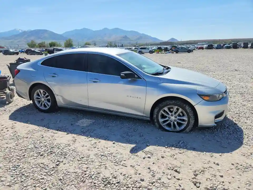 1G1ZE5ST3HF114945 2017 CHEVROLET MALIBU-3
