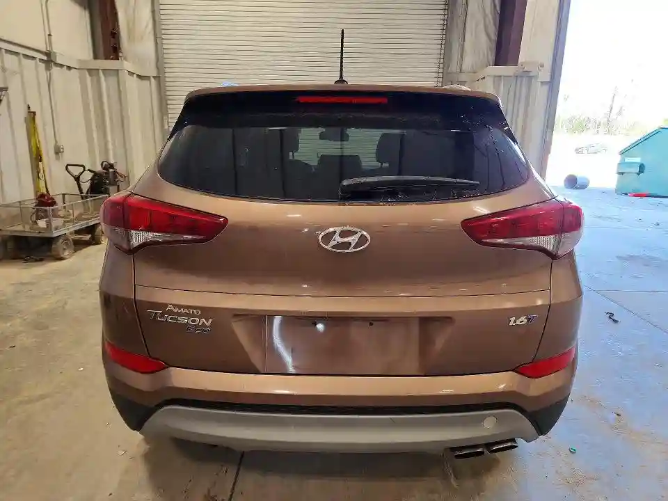 KM8J33A29HU367556 2017 HYUNDAI TUCSON-5
