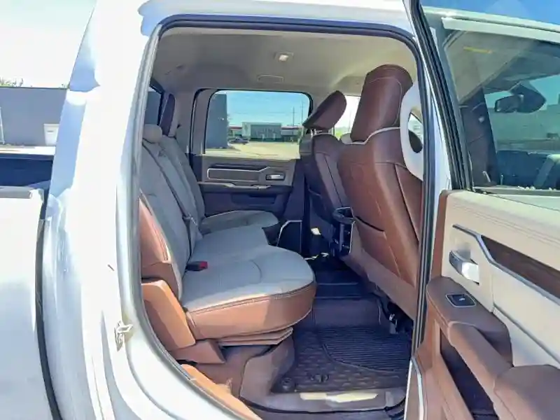 3C63RRJL1PG575320 2023 RAM 3500-5