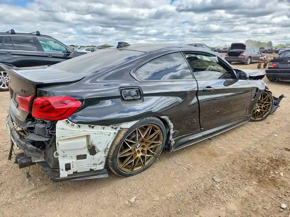 WBS4Y9C57KAG67632 2019 BMW M4-2