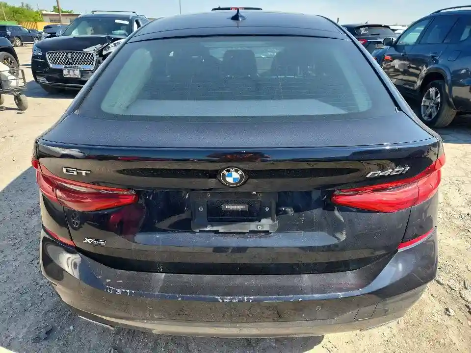 WBAJV6C50JBK07099 2018 BMW 6 SERIES-5