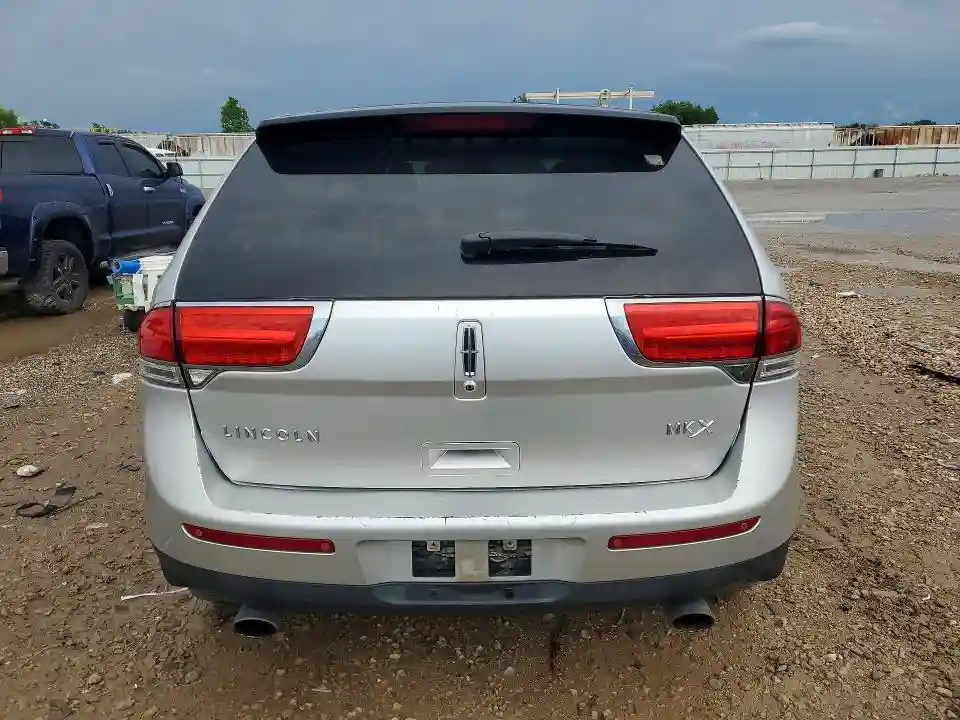 2LMDJ6JK6BBJ29511 2011 LINCOLN MKX-5