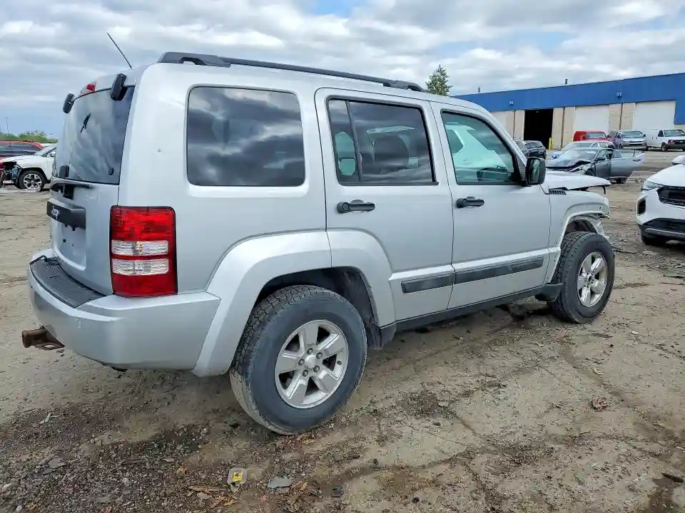 1C4PJMAKXCW158754 2012 JEEP LIBERTY-2