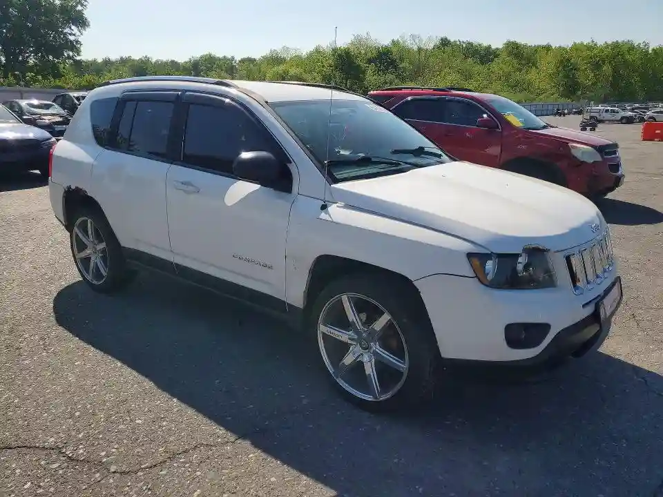 1C4NJDBB7CD559826 2012 JEEP COMPASS-3