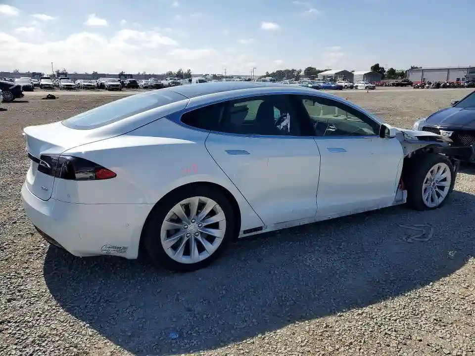 5YJSA1E20GF156122 2016 TESLA MODEL S-2