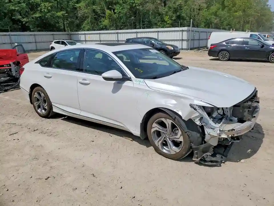 1HGCV1F53JA116328 2018 HONDA ACCORD-3
