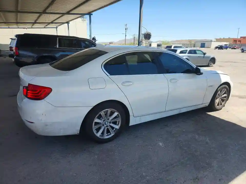 WBA5A5C59GG350524 2016 BMW 5 SERIES-2