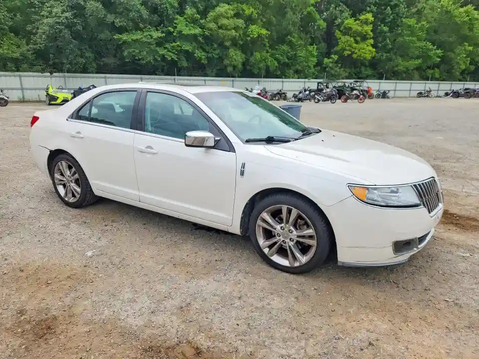 3LNHL2GC4AR640876 2010 LINCOLN MKZ-3