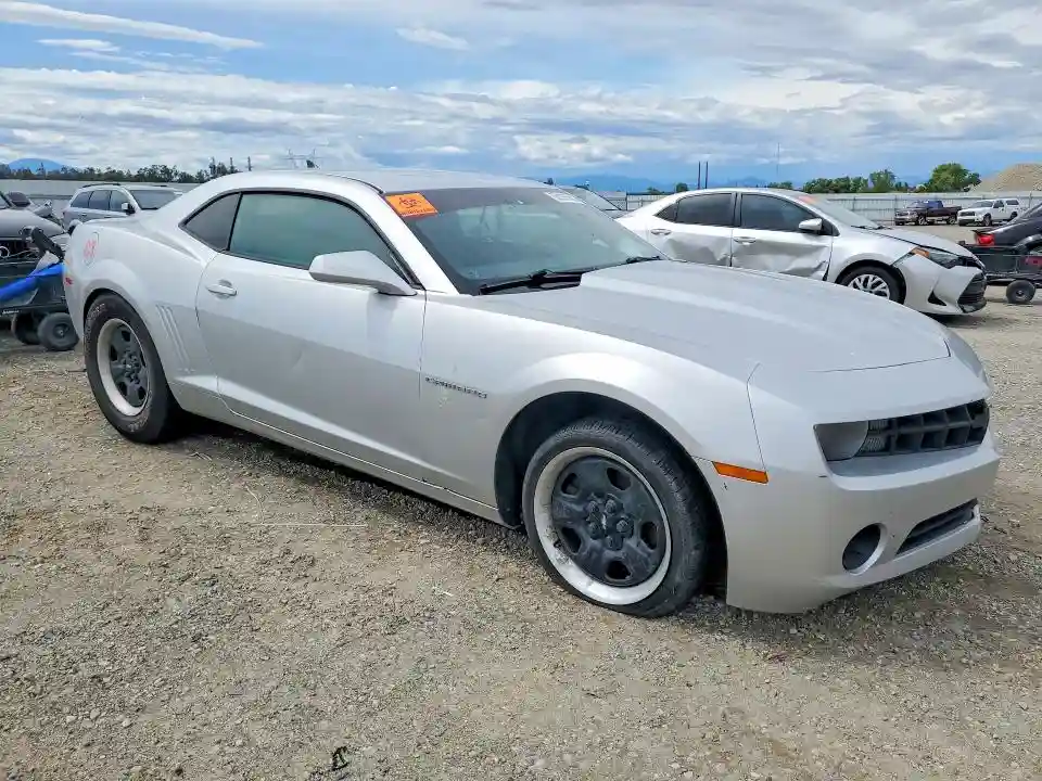 2G1FE1E3XD9186963 2013 CHEVROLET CAMARO-3
