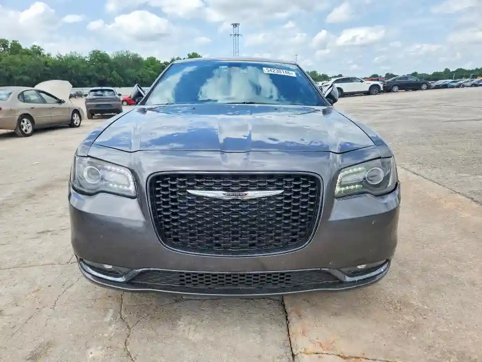 2C3CCABG2GH164199 2016 CHRYSLER 300-4
