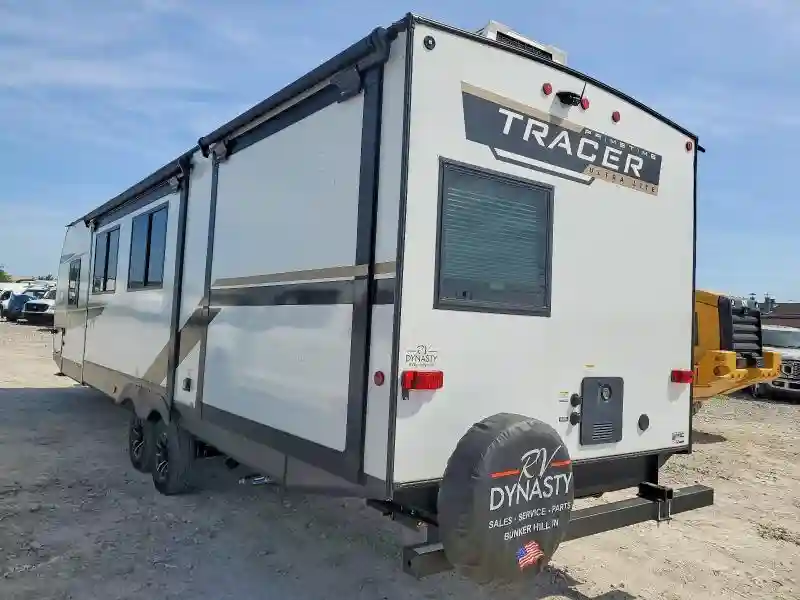 5ZT2TRWB4SB526098 2025 FORESTER RECREATION-2