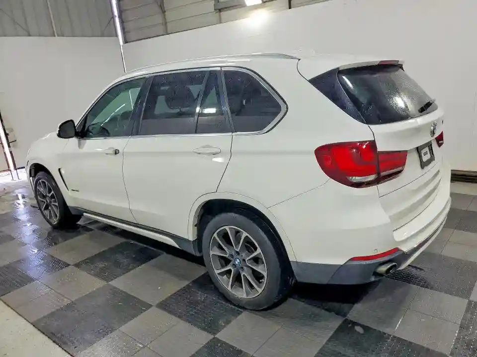 5UXKR2C31H0U22899 2017 BMW X5-1