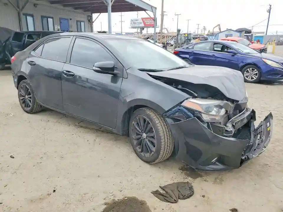 5YFBURHE7EP175621 2014 TOYOTA COROLLA-3