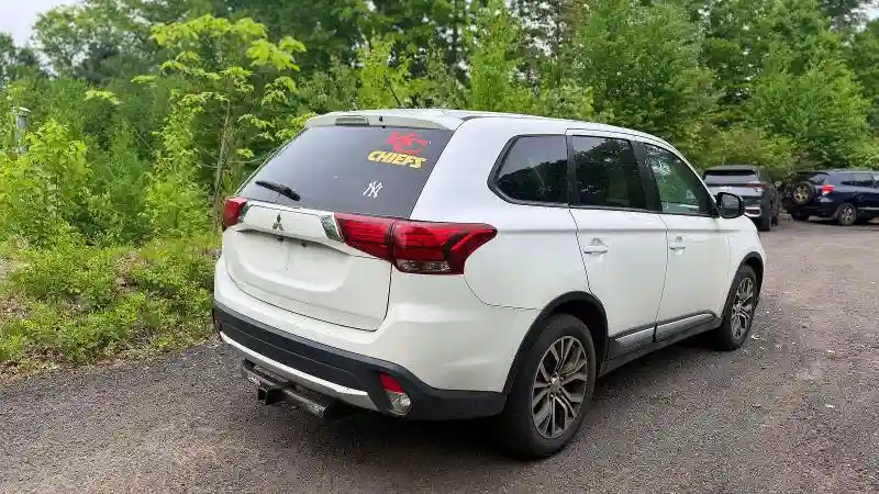 JA4AZ3A34GZ037976 2016 MITSUBISHI OUTLANDER-3