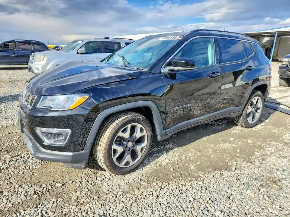 3C4NJDCB3JT246312 2018 JEEP COMPASS-0