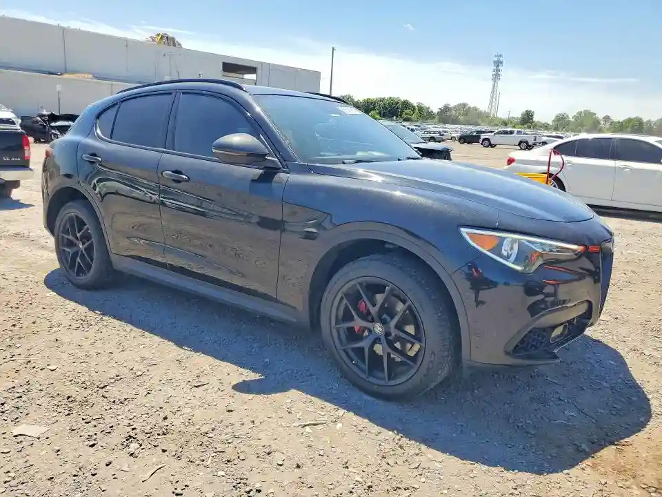 ZASPAJAN1K7C71002 2019 ALFA ROMEO STELVIO-3