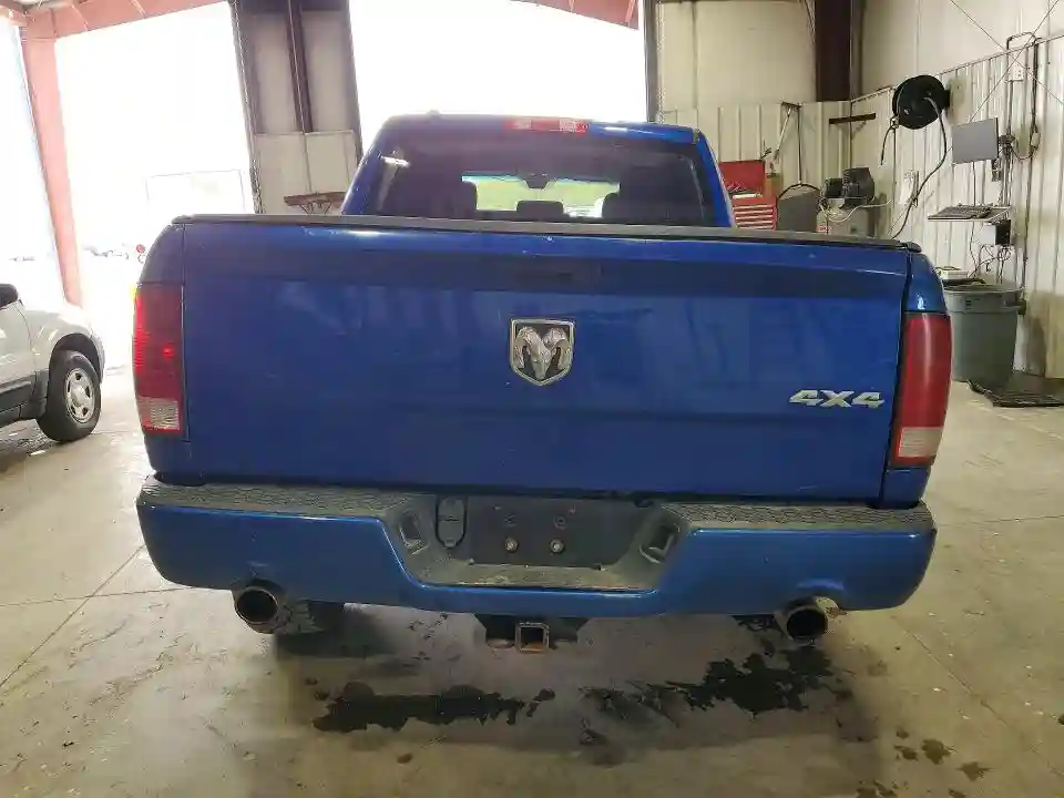 1C6RR7KT1KS537956 2019 RAM 1500-5