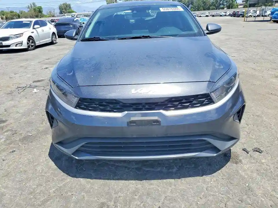 3KPF24AD4PE693797 2023 KIA FORTE LXS-4