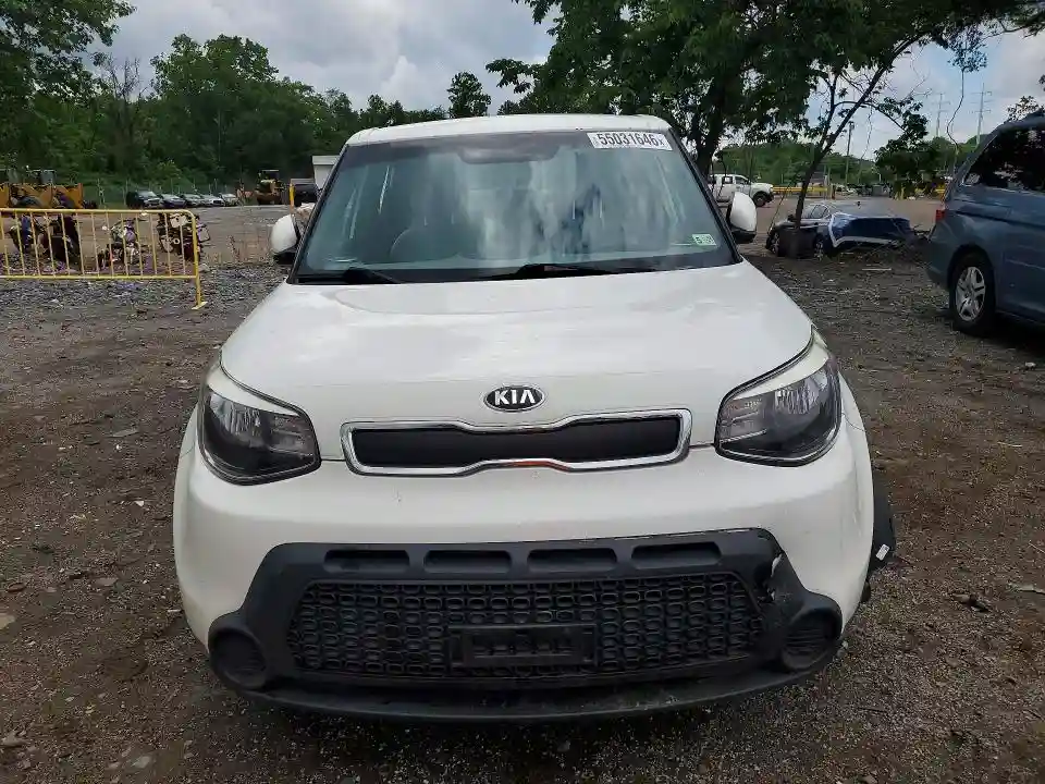 KNDJN2A25G7303990 2016 KIA SOUL BASE-4