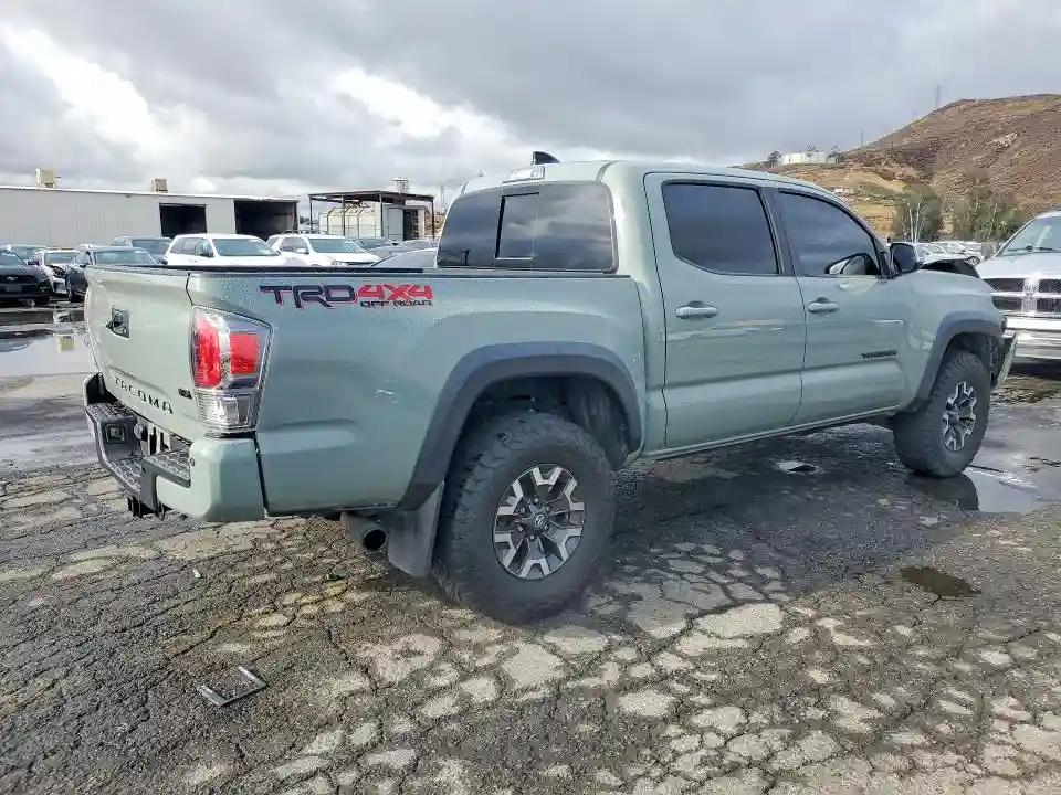 3TMCZ5AN3NM529912 2022 TOYOTA TACOMA-2
