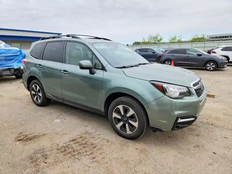 JF2SJARC3JH506791 2018 SUBARU FORESTER-3