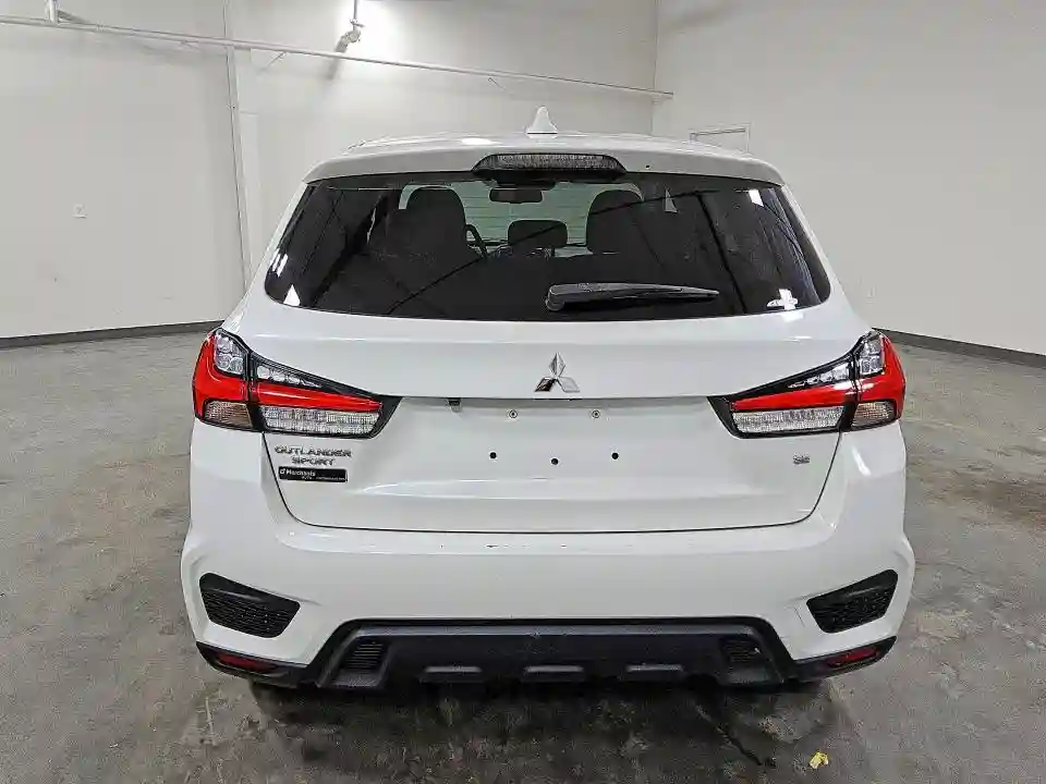 JA4ARUAU5MU012995 2021 MITSUBISHI OUTLANDER-5