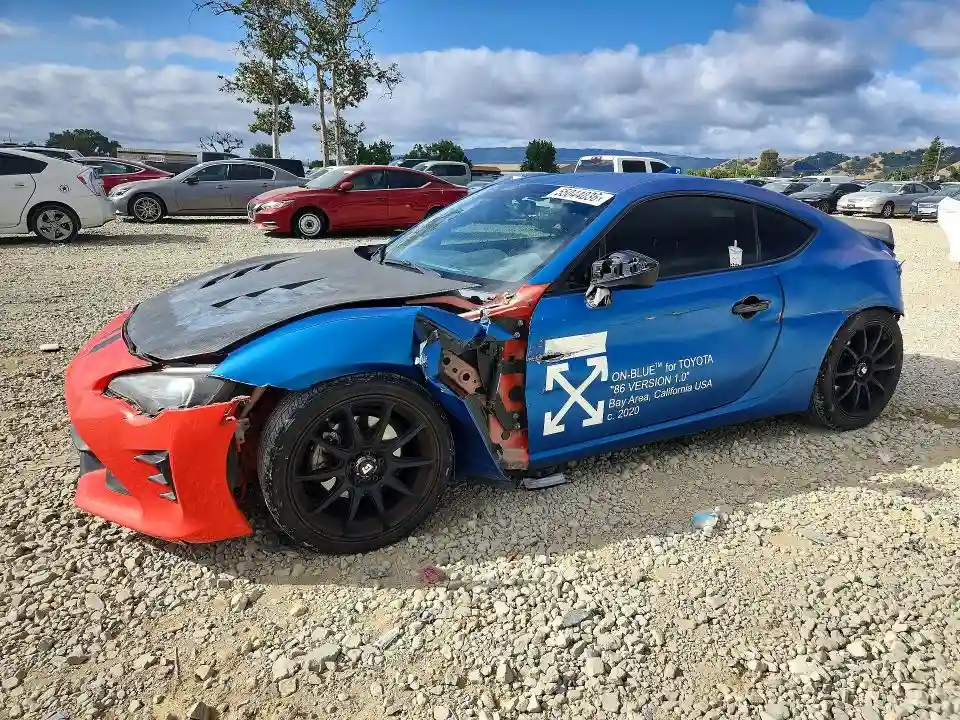 JF1ZNAA16H8708780 2017 TOYOTA 86-0