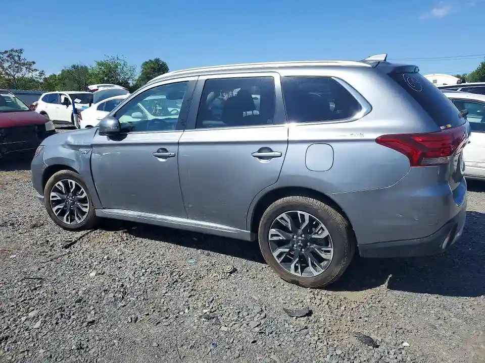 JA4J24A51JZ031362 2018 MITSUBISHI OUTLANDER-1