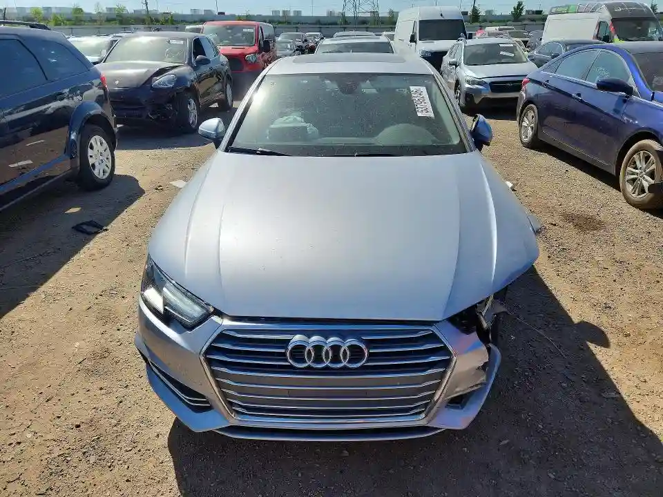 WAUKMAF40JA148235 2018 AUDI A4-4