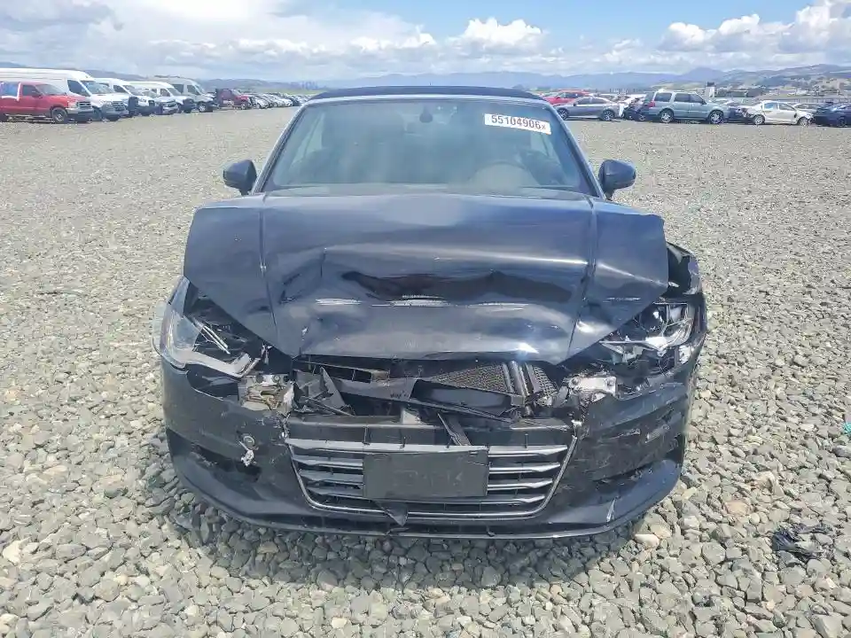 WAU7FLFF2F1041448 2015 AUDI A3-4