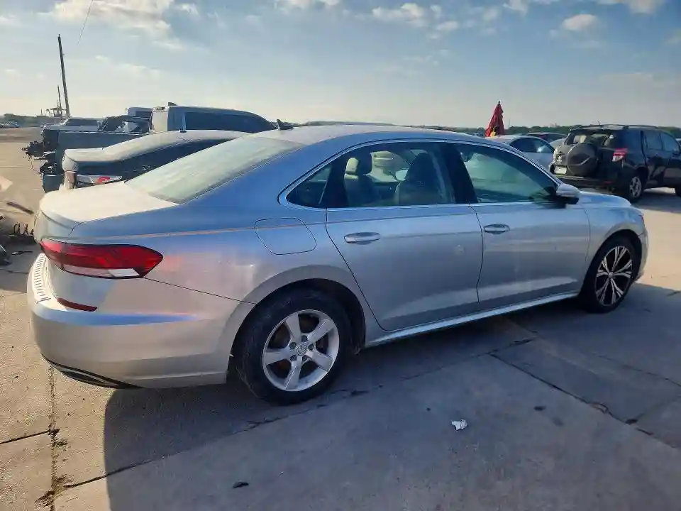 1VWSA7A33MC014984 2021 VOLKSWAGEN PASSAT-2