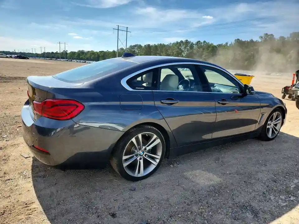 WBA4J1C52JBM10264 2018 BMW 4 SERIES-2