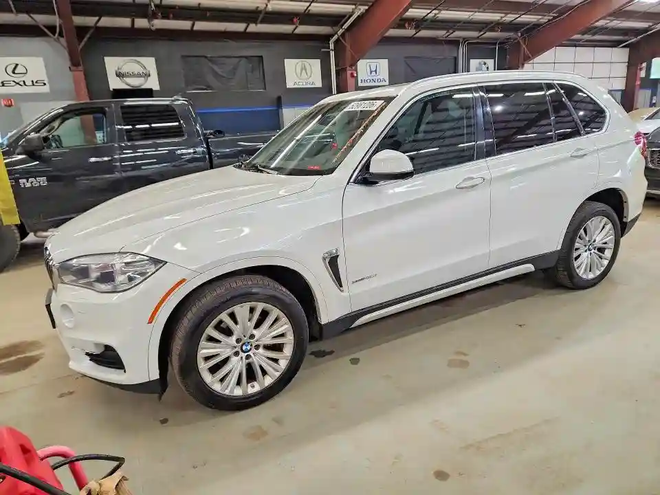 5UXKR0C54G0P26703 2016 BMW X5-0