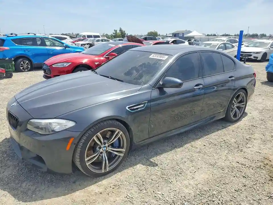 WBSFV9C59DD095852 2013 BMW M5-0