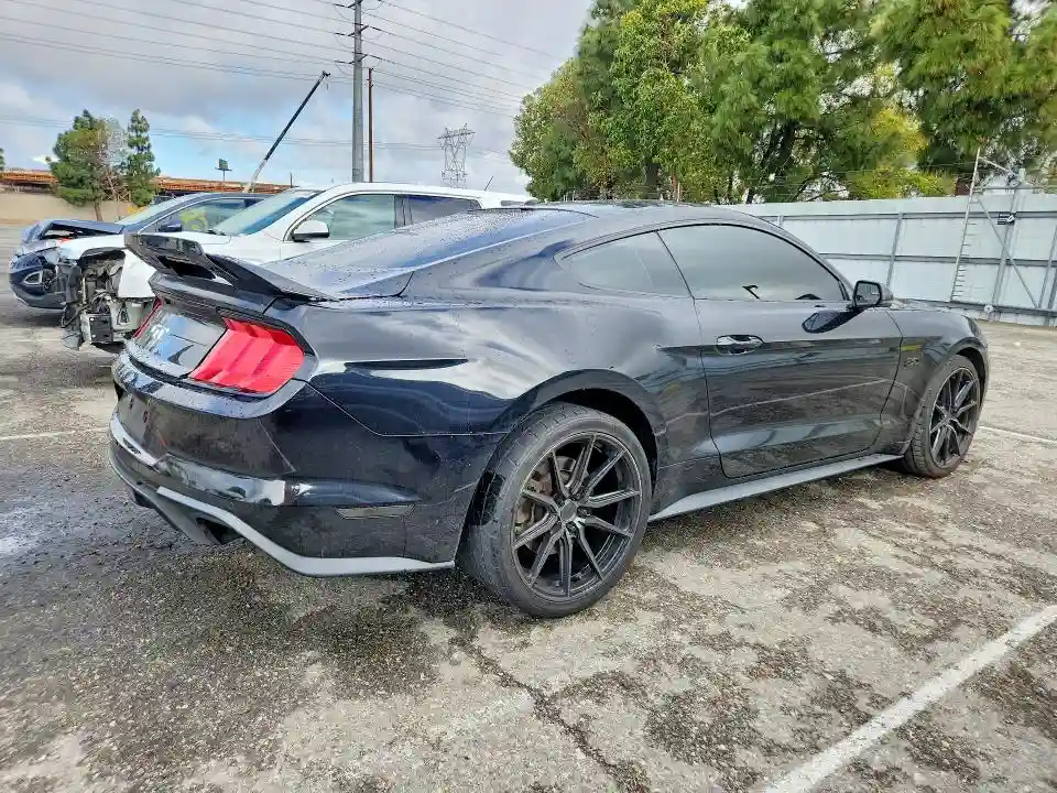1FA6P8CF6J5172404 2018 FORD MUSTANG-2