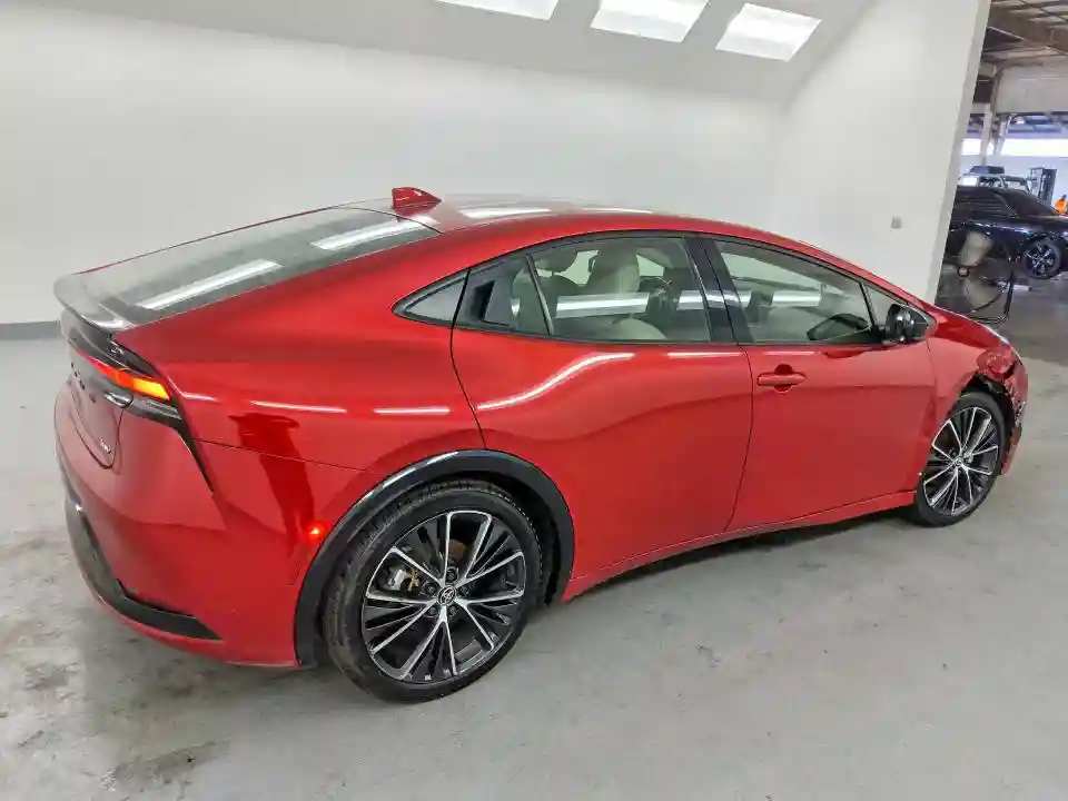 JTDACAAU4P3002555 2023 TOYOTA PRIUS-2