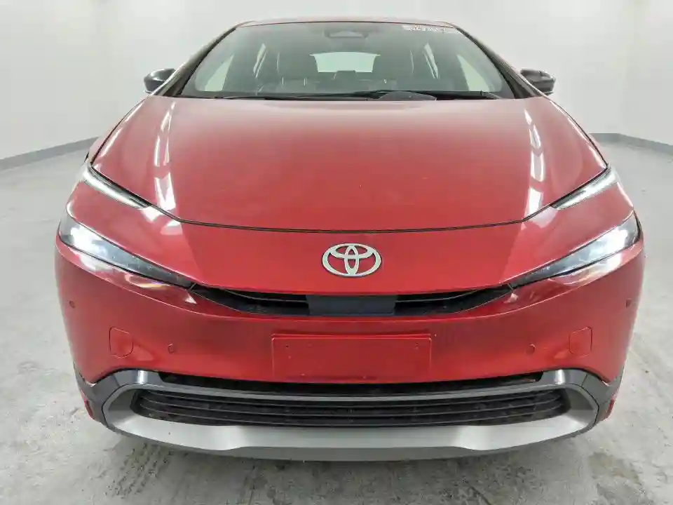 JTDACAAU4P3002555 2023 TOYOTA PRIUS-4