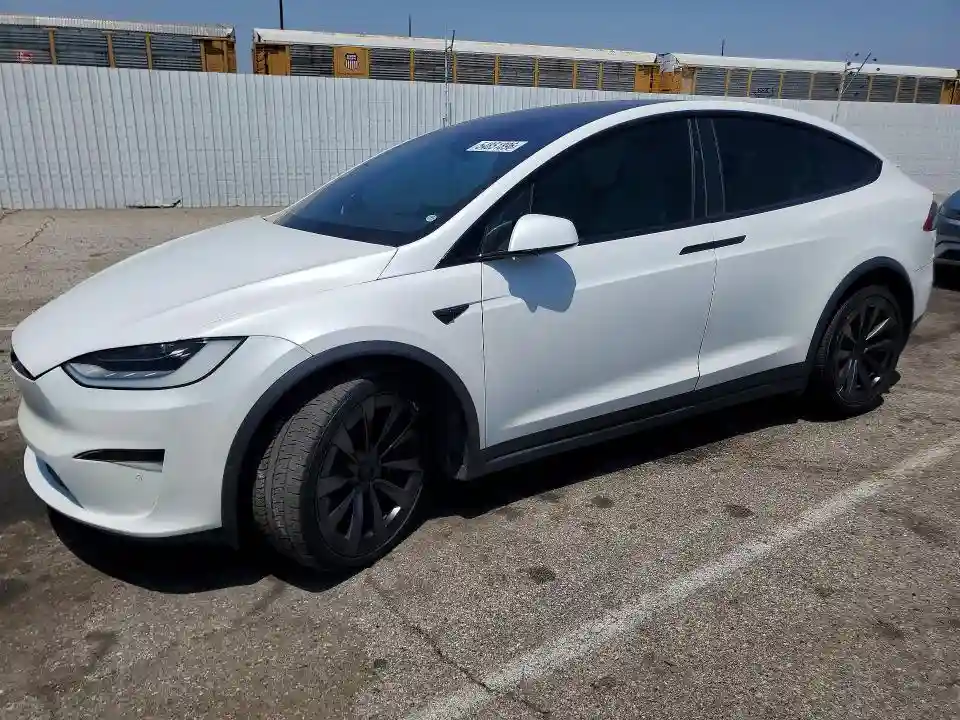 7SAXCBE52NF329946 2022 TESLA MODEL X-0