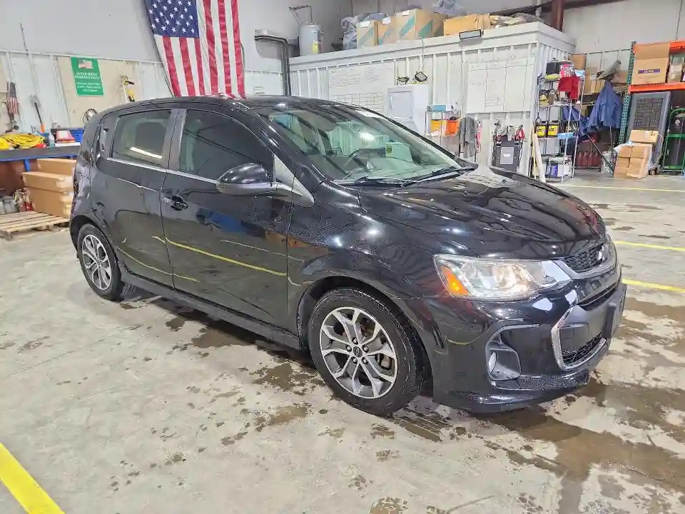1G1JD6SH8J4127953 2018 CHEVROLET SONIC-3