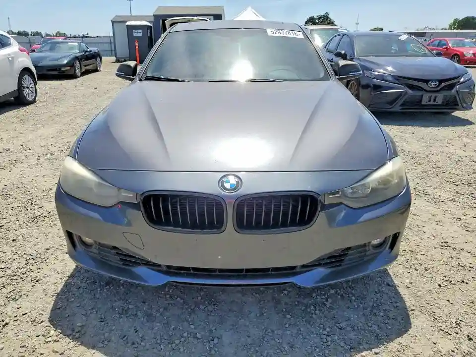 WBA3C1C56CF434133 2012 BMW 3 SERIES-4
