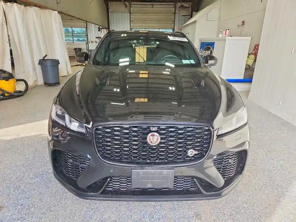 SADCZ2EE3NA693459 2022 JAGUAR F-PACE-4