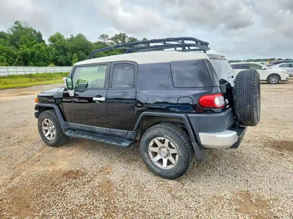 JTEBU4BF4EK186073 2014 TOYOTA FJ CRUISER-1