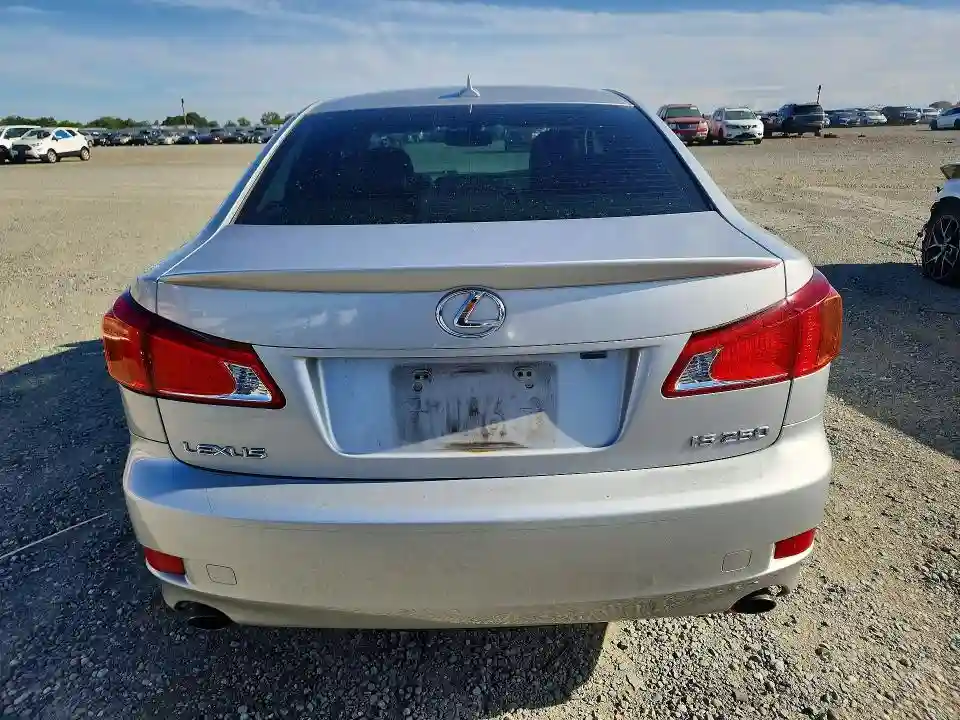 JTHBF5C24A5107458 2010 LEXUS IS-5