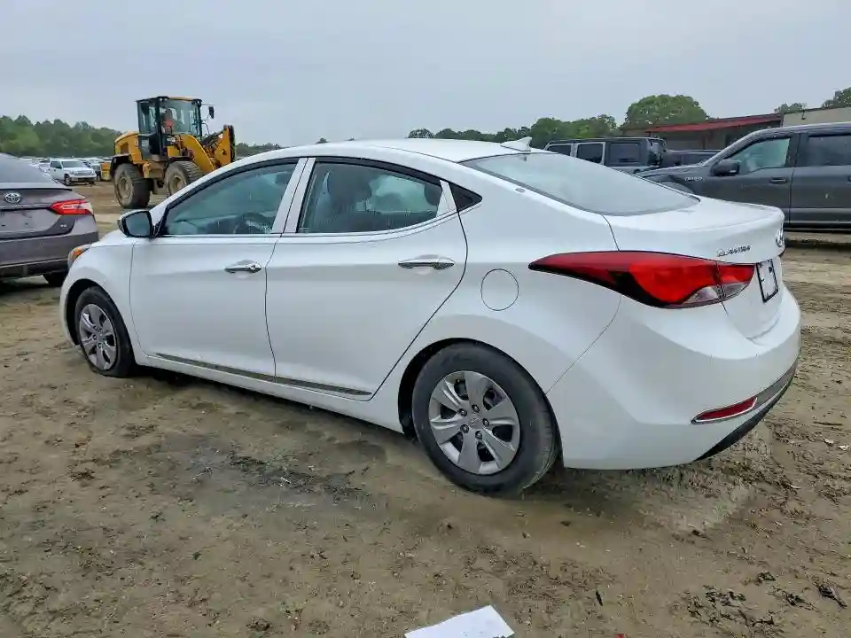 5NPDH4AE3GH666326 2016 HYUNDAI ELANTRA-1