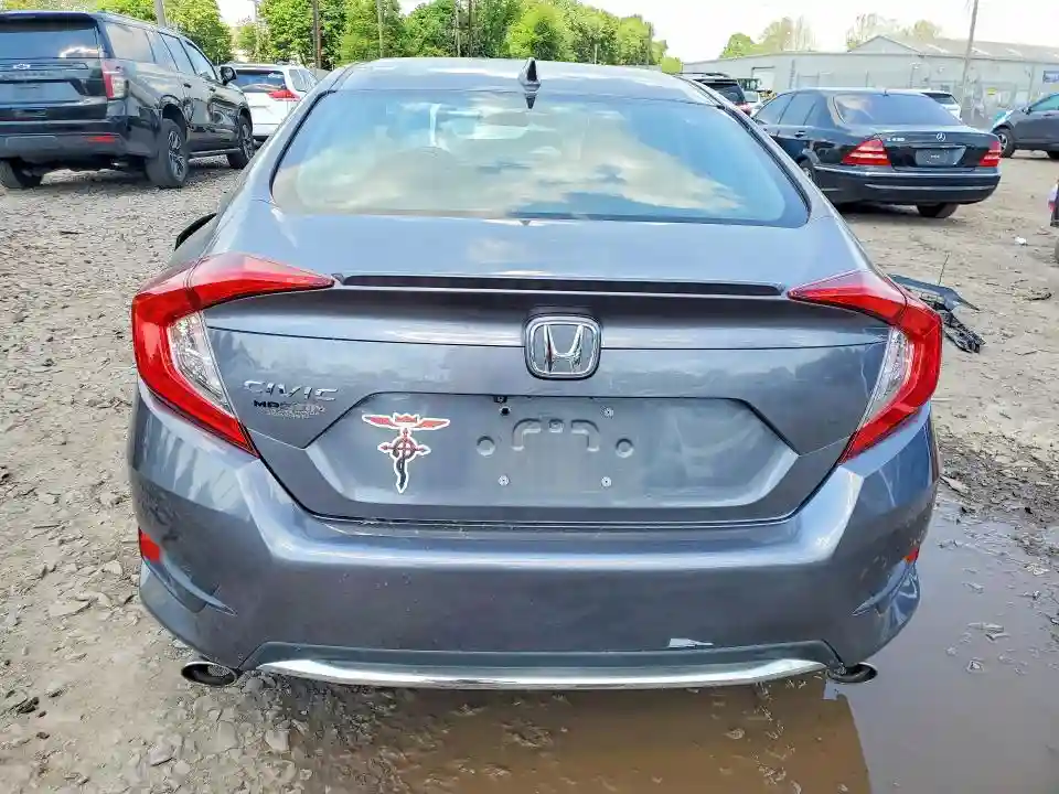 19XFC1F32KE209131 2019 HONDA CIVIC-5