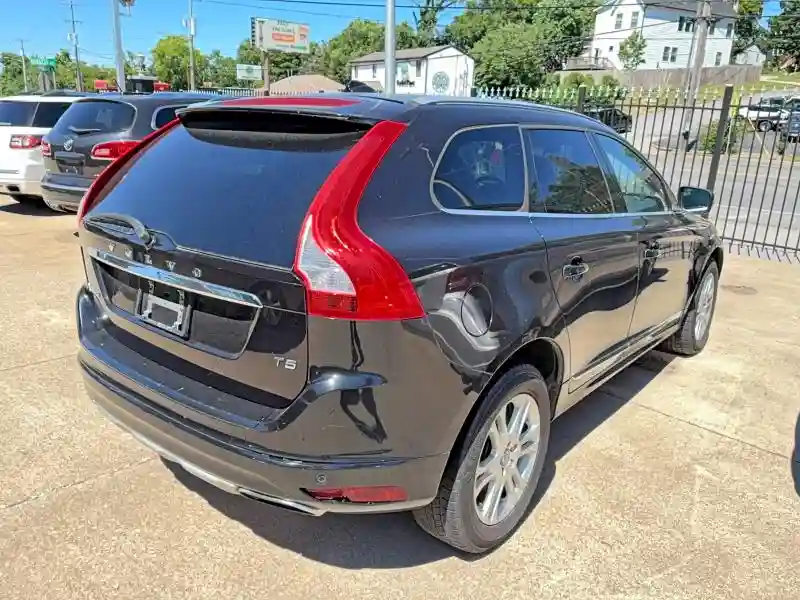 YV440MDK8G2853679 2016 VOLVO XC60-3