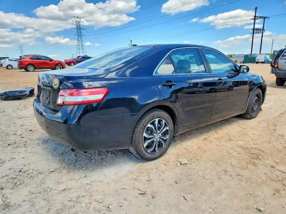 4T4BF3EK9BR179302 2011 TOYOTA CAMRY-2