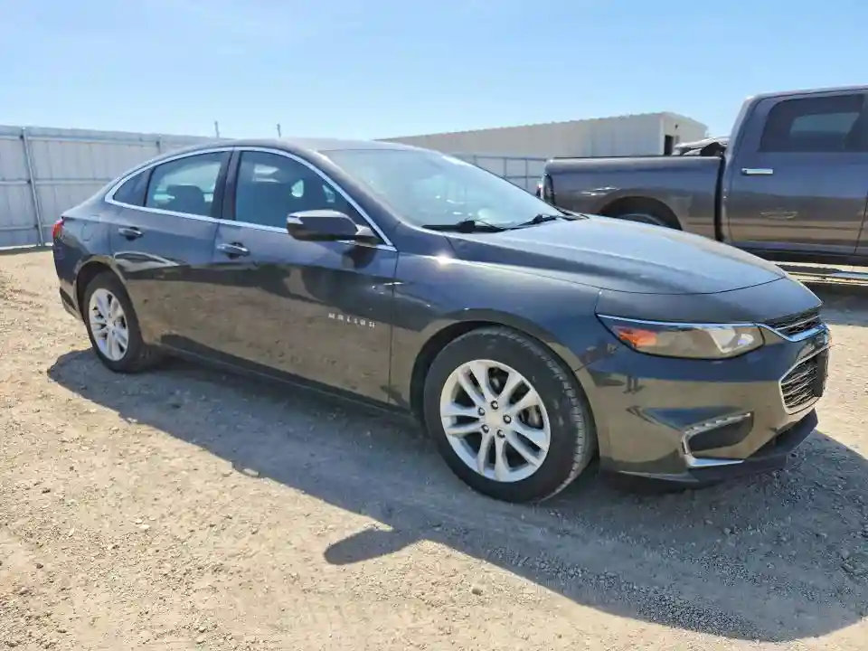 1G1ZD5ST6JF211601 2018 CHEVROLET MALIBU-3