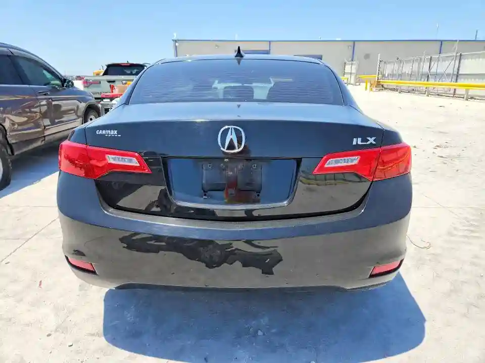 19VDE1F3XFE010974 2015 ACURA ILX-5